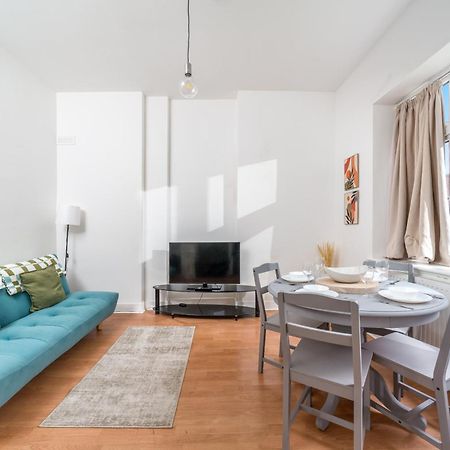 Апартаменти The Tooting Bec Hideaway - Prime Location Лондон Екстер'єр фото